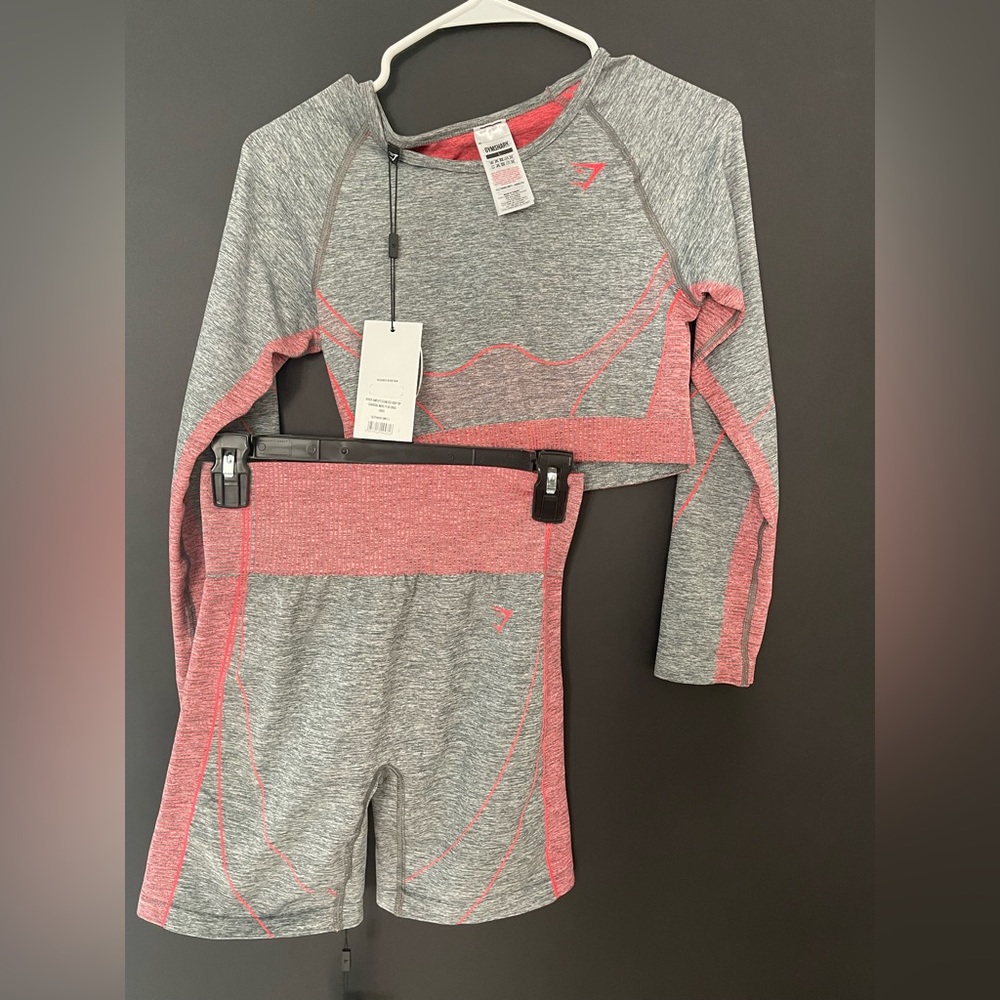 Brand new gym shark workout fit.